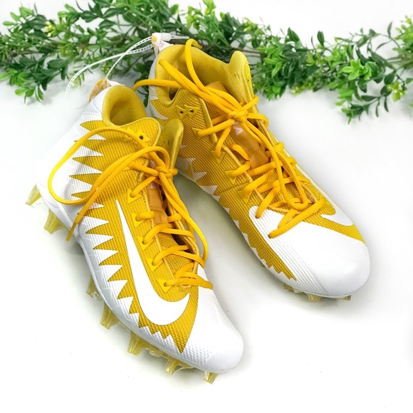 nike alpha menace baseball cleats